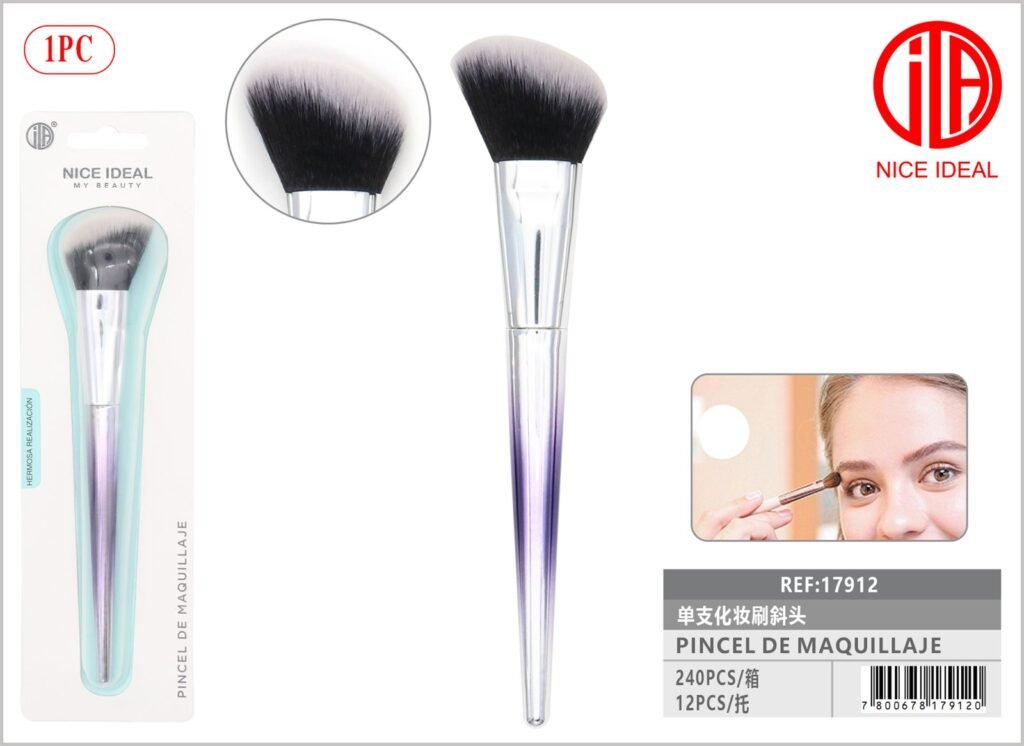 PINCEL DE MAQUILLAJE