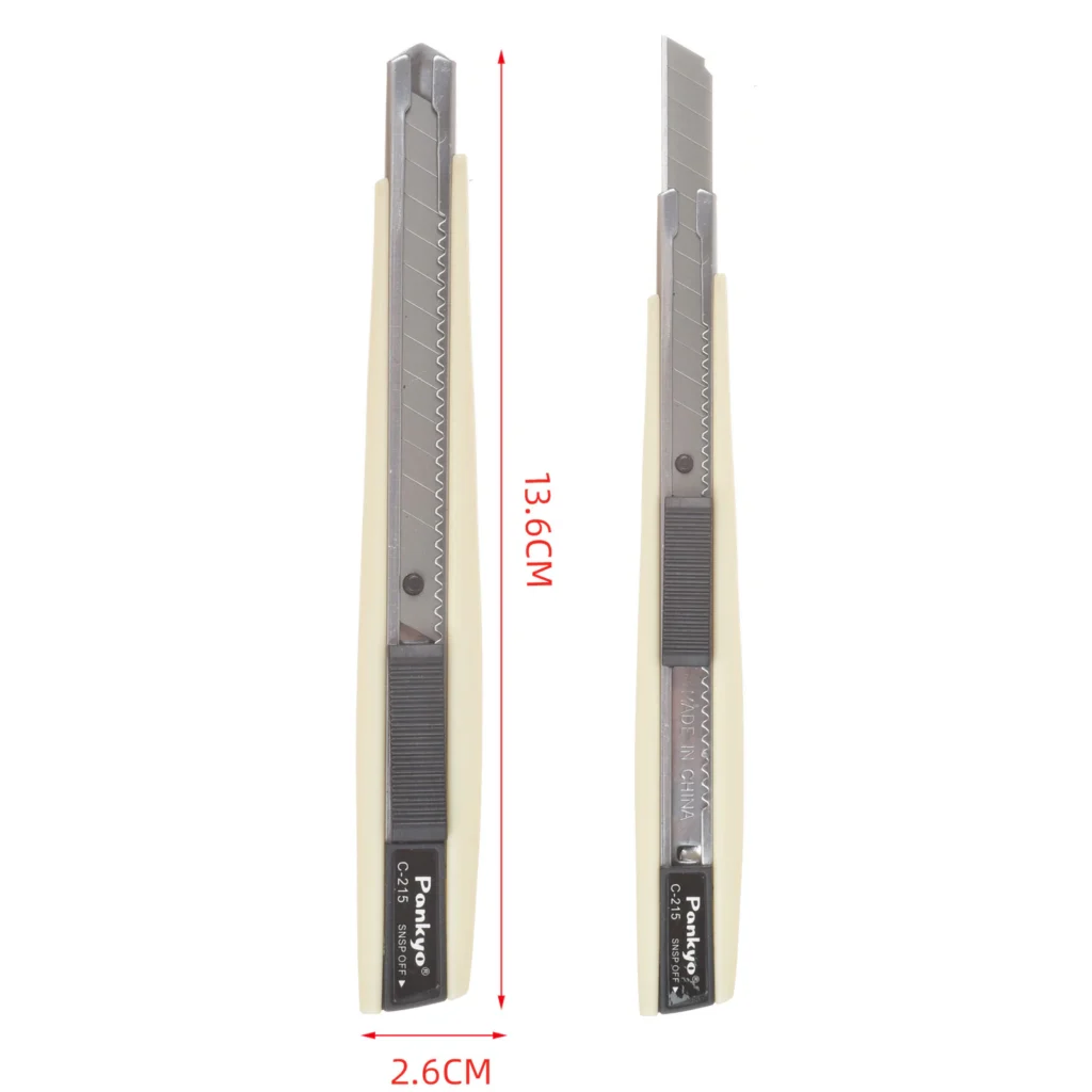 Cutter retractil BC109 de 9 mm con cuerpo metalico y deslizador negro sobre fondo blanco, SKU 23654