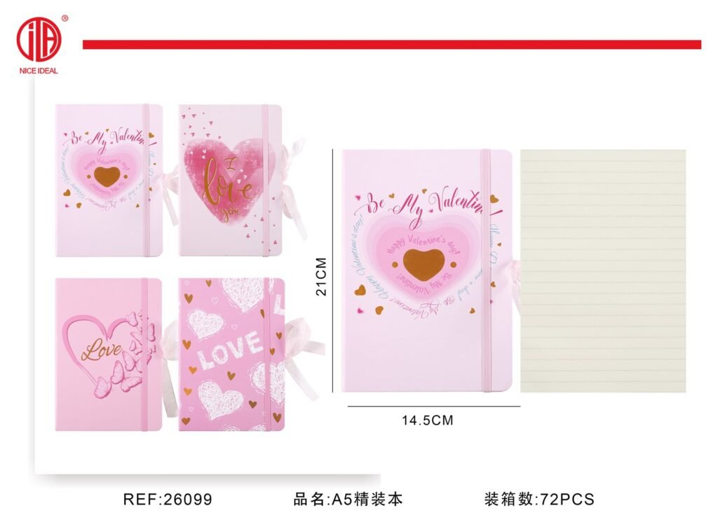 Cuaderno empastado A5 rayado con diseño de corazones