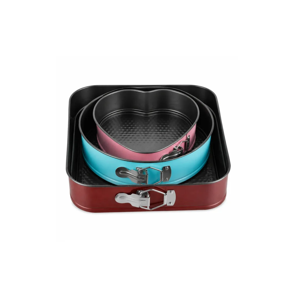 Set de tres moldes desmontables de colores para torta