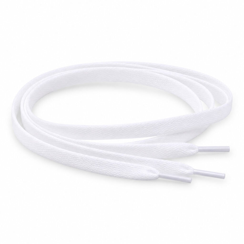 Par de cordones planos blancos de 120 cm y 0,8 cm para zapatillas