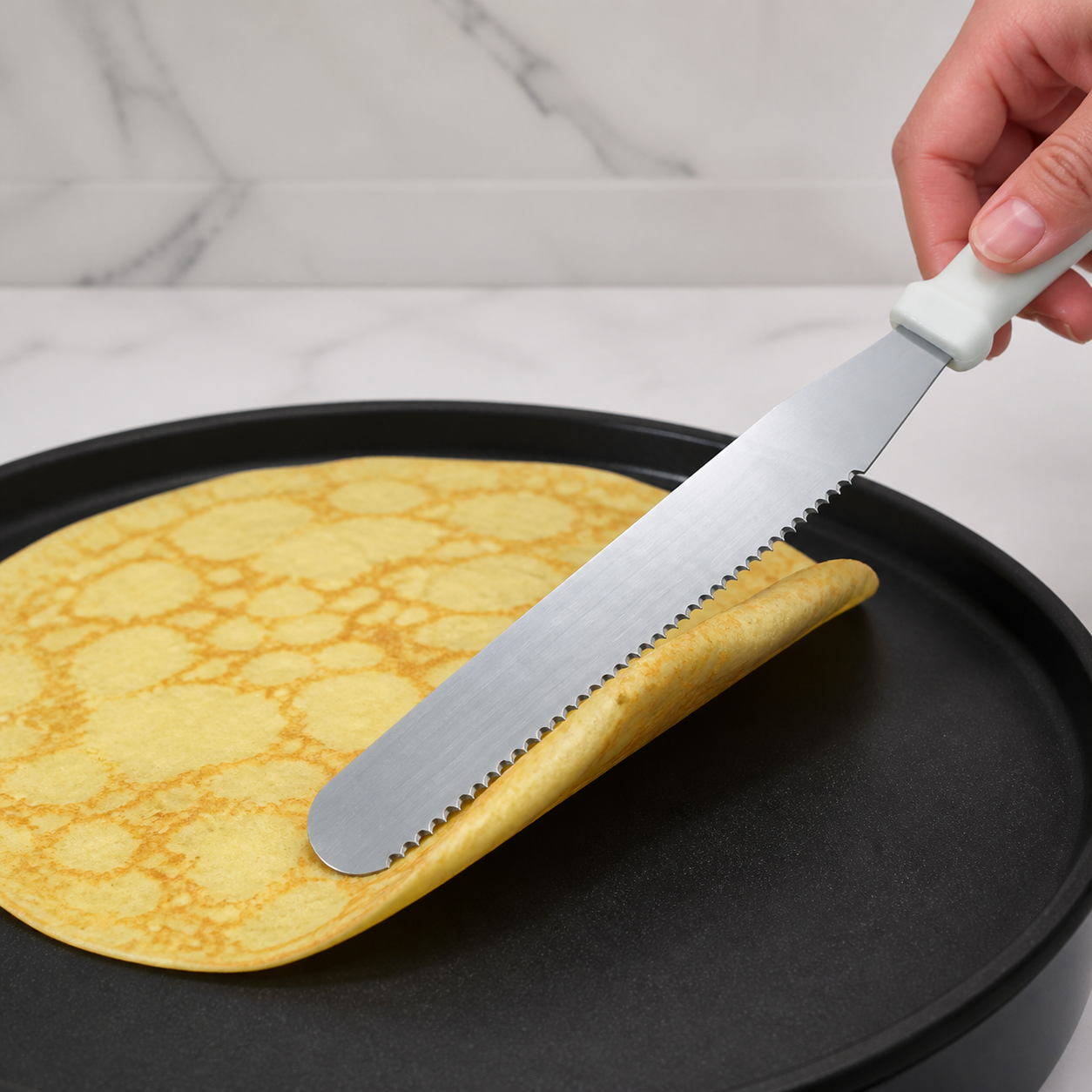 Espátula dentada para crepes, hoja metálica y mango blanco, 38 cm - Imagen 5