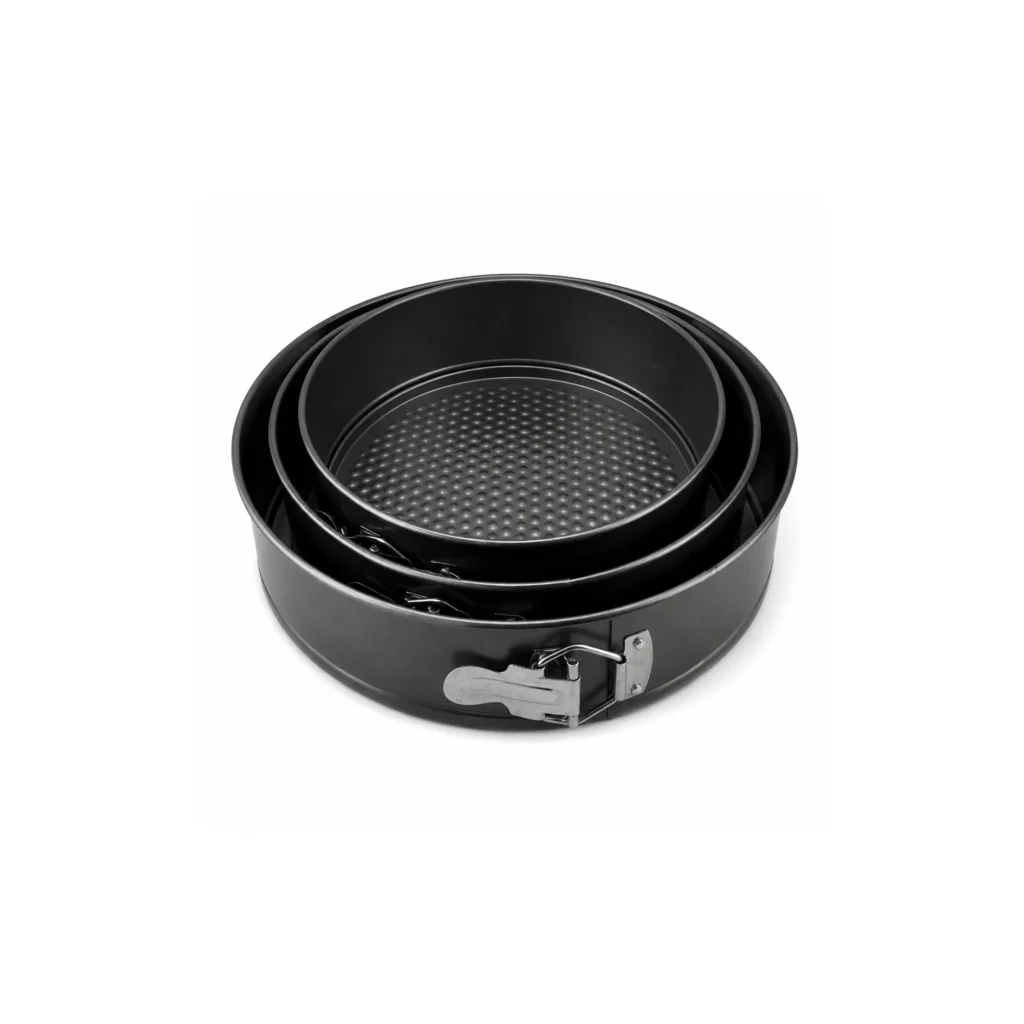 Set de tres moldes redondos desmontables negros para torta